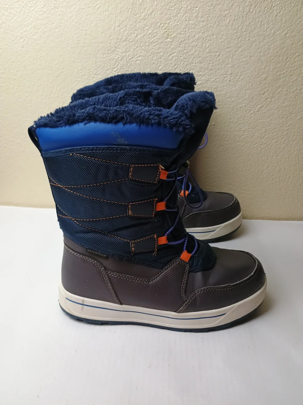wonder nation Navy Blue & Gray Big Boy 5  Snow Boots with Faux Fur Cuff Waterprf